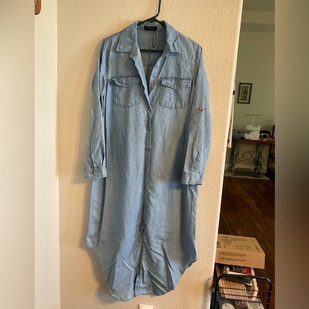 Light Weight Chambray Midi Dress